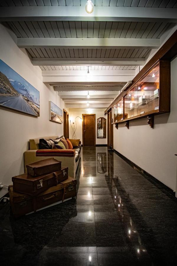 Las Avutardas Hosteria Эль-Калафате Экстерьер фото